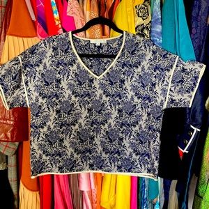 Boxy blue and whit brocade t-shirt